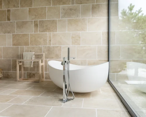 modern-bathtub-in-an-elegant-bathroom-2026-03-10-03-11-35-utc